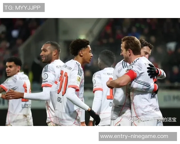 拜仁全力以赴推进16岁后卫基亚拉续约事宜确保未来发展