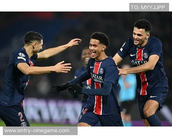 登贝莱与内维斯入选巴黎欧冠附加赛阵容出征摩纳哥挑战 登贝莱与内维斯入选巴黎欧冠附加赛阵容出征摩纳哥挑战